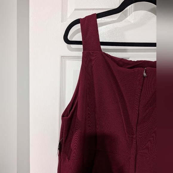 NWT NY&CO Eva Mendes Wine Red Sheath Midi Dress Square Neck Sleeveless Size 18+ - Picture 7 of 12